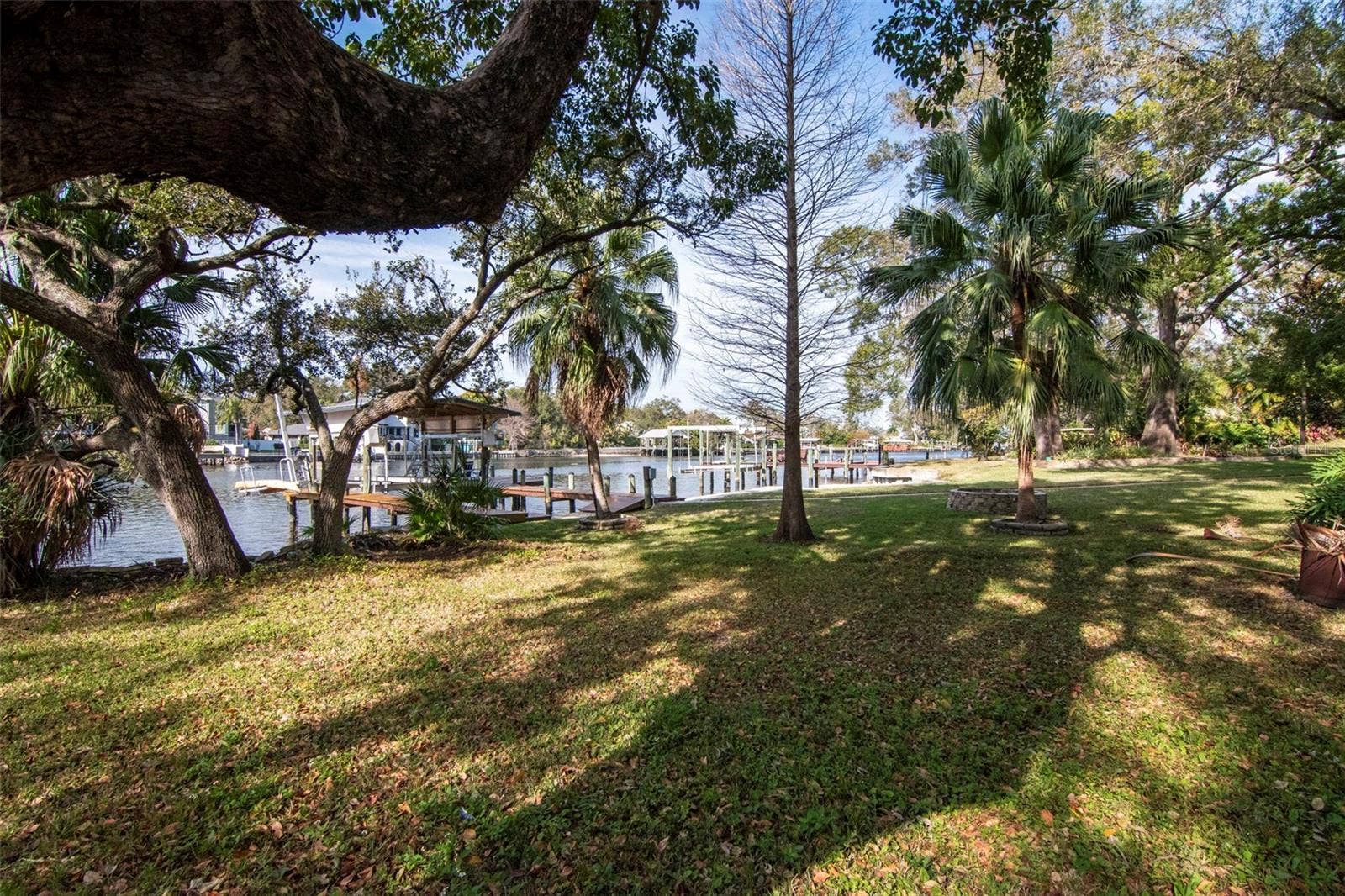 3304 N PERRY AVENUE, Tampa, FL 33603 3304 N PERRY AVENUE, Tampa, FL 33603