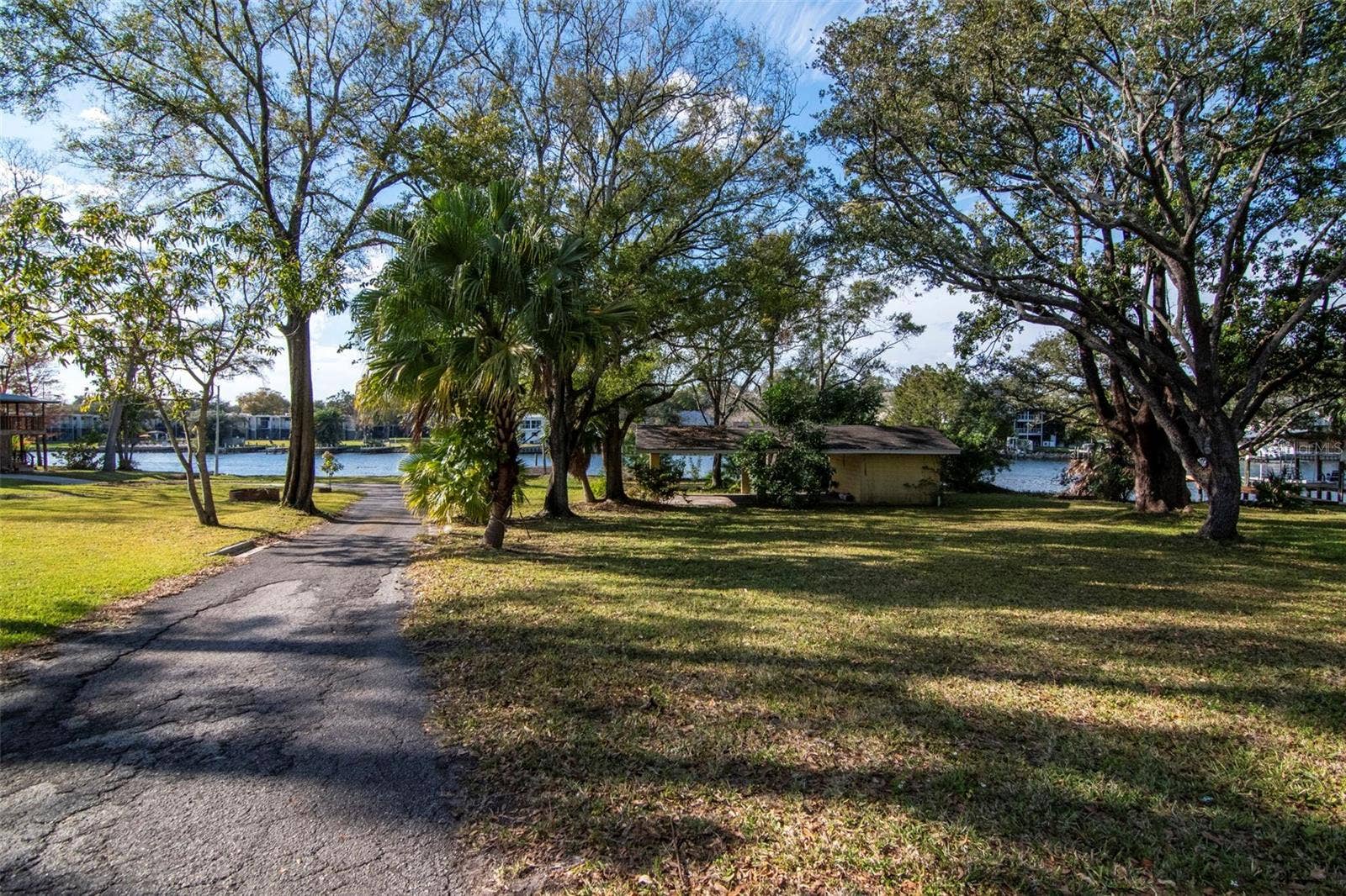 3304 N PERRY AVENUE, Tampa, FL 33603 3304 N PERRY AVENUE, Tampa, FL 33603