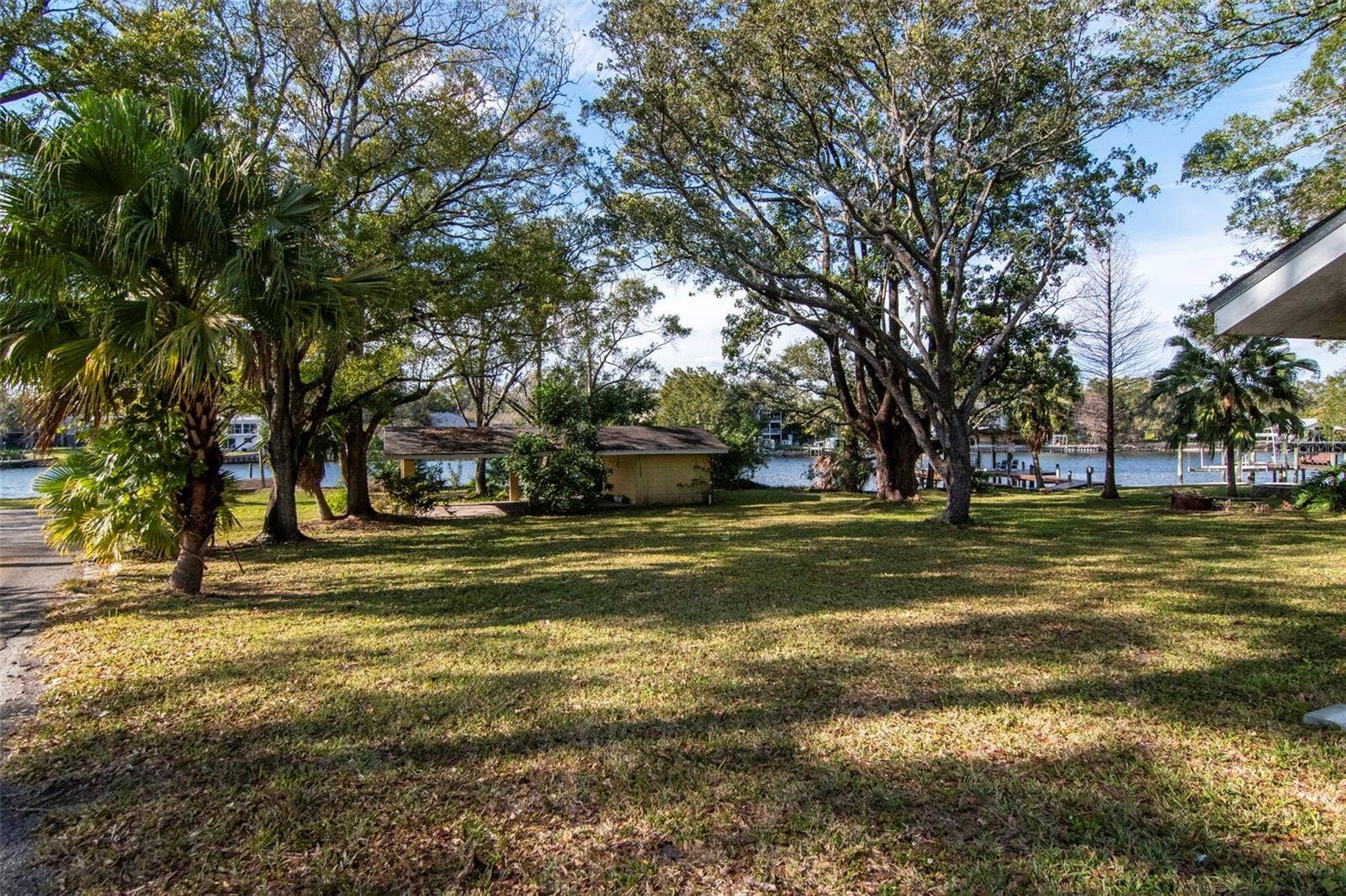 3304 N PERRY AVENUE, Tampa, FL 33603 3304 N PERRY AVENUE, Tampa, FL 33603