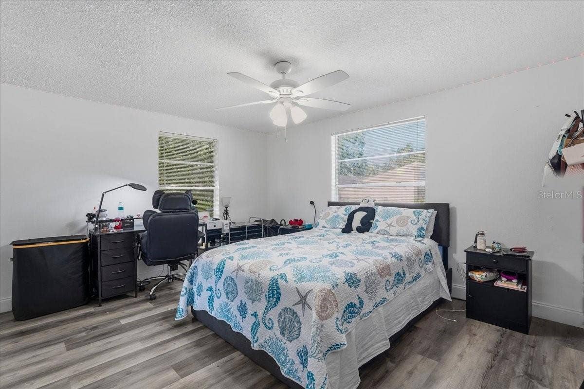 7603 WOODLAND OAKS COURT, Tampa, FL 33615 7603 WOODLAND OAKS COURT, Tampa, FL 33615