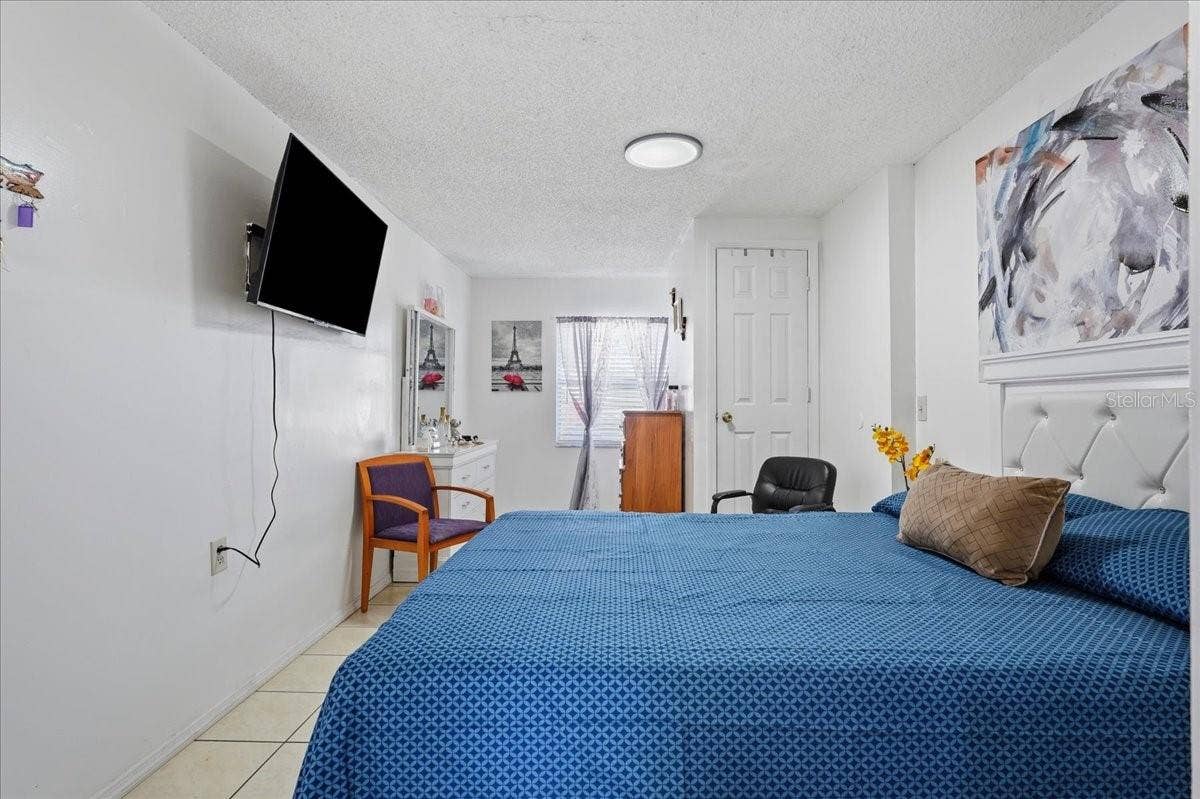 7603 WOODLAND OAKS COURT, Tampa, FL 33615 Apartment