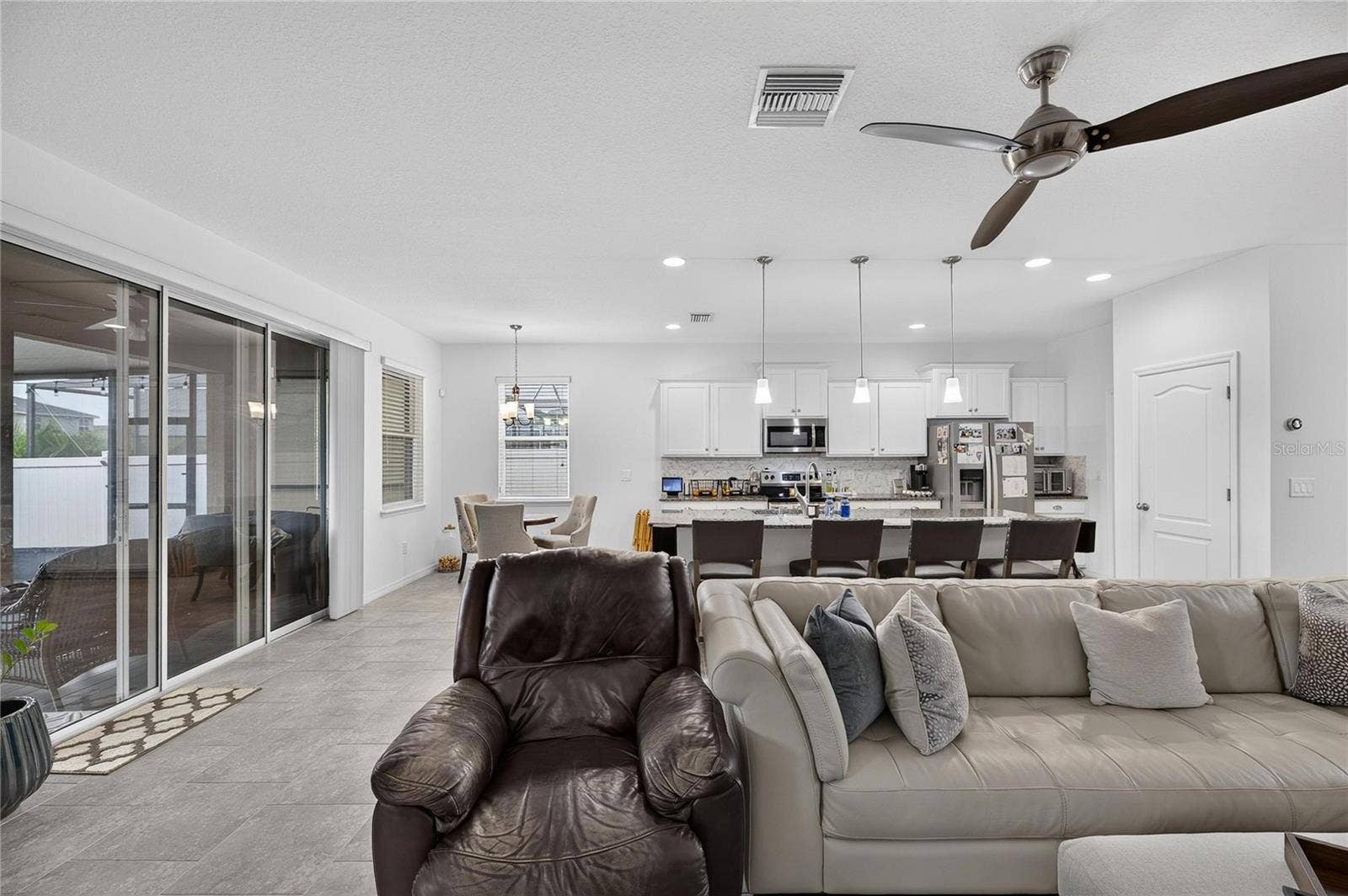 10619 SCENIC HOLLOW DRIVE, Riverview, FL 33578