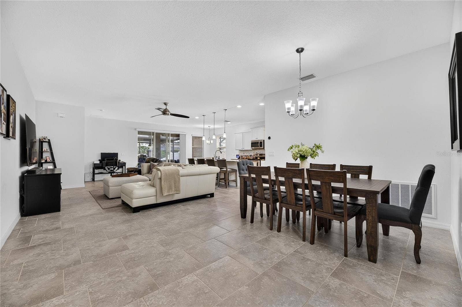 10619 SCENIC HOLLOW DRIVE, Riverview, FL 33578