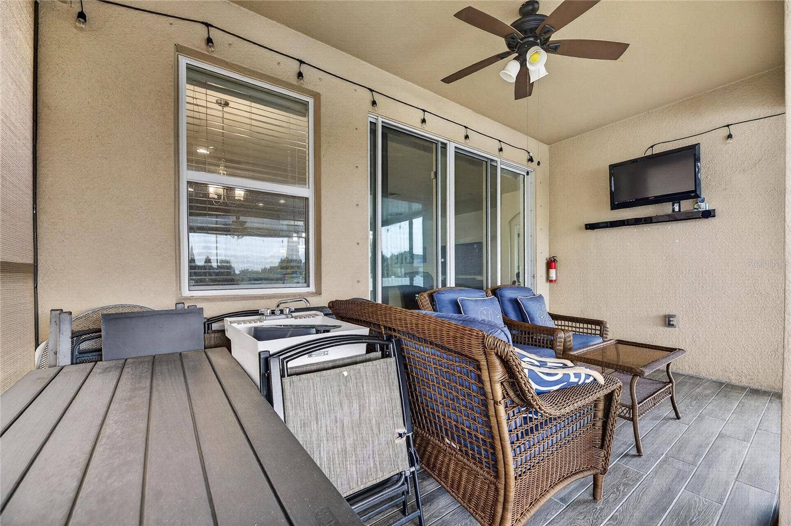 10619 SCENIC HOLLOW DRIVE, Riverview, FL 33578