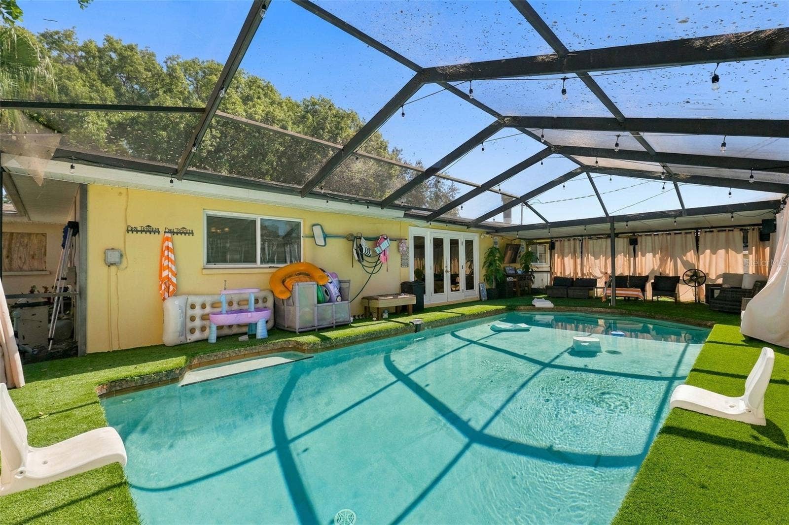 1356 WOODCREST AVENUE, Clearwater, FL 33756