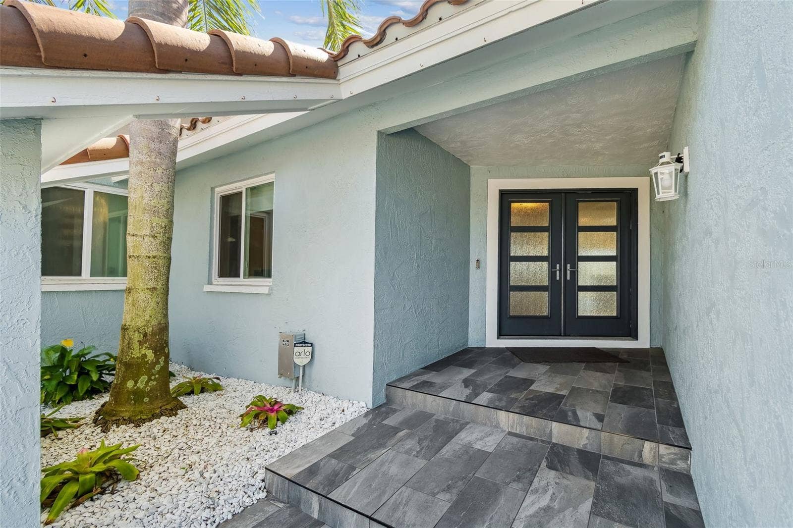 320 BELLE ISLE AVENUE, Belleair Beach, FL 33786