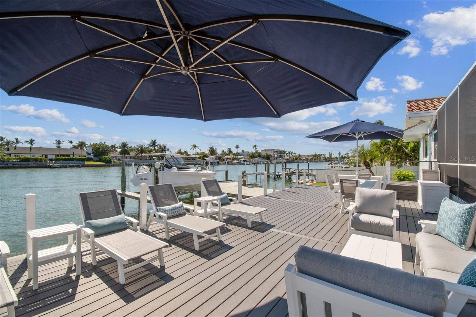 320 BELLE ISLE AVENUE, Belleair Beach, FL 33786