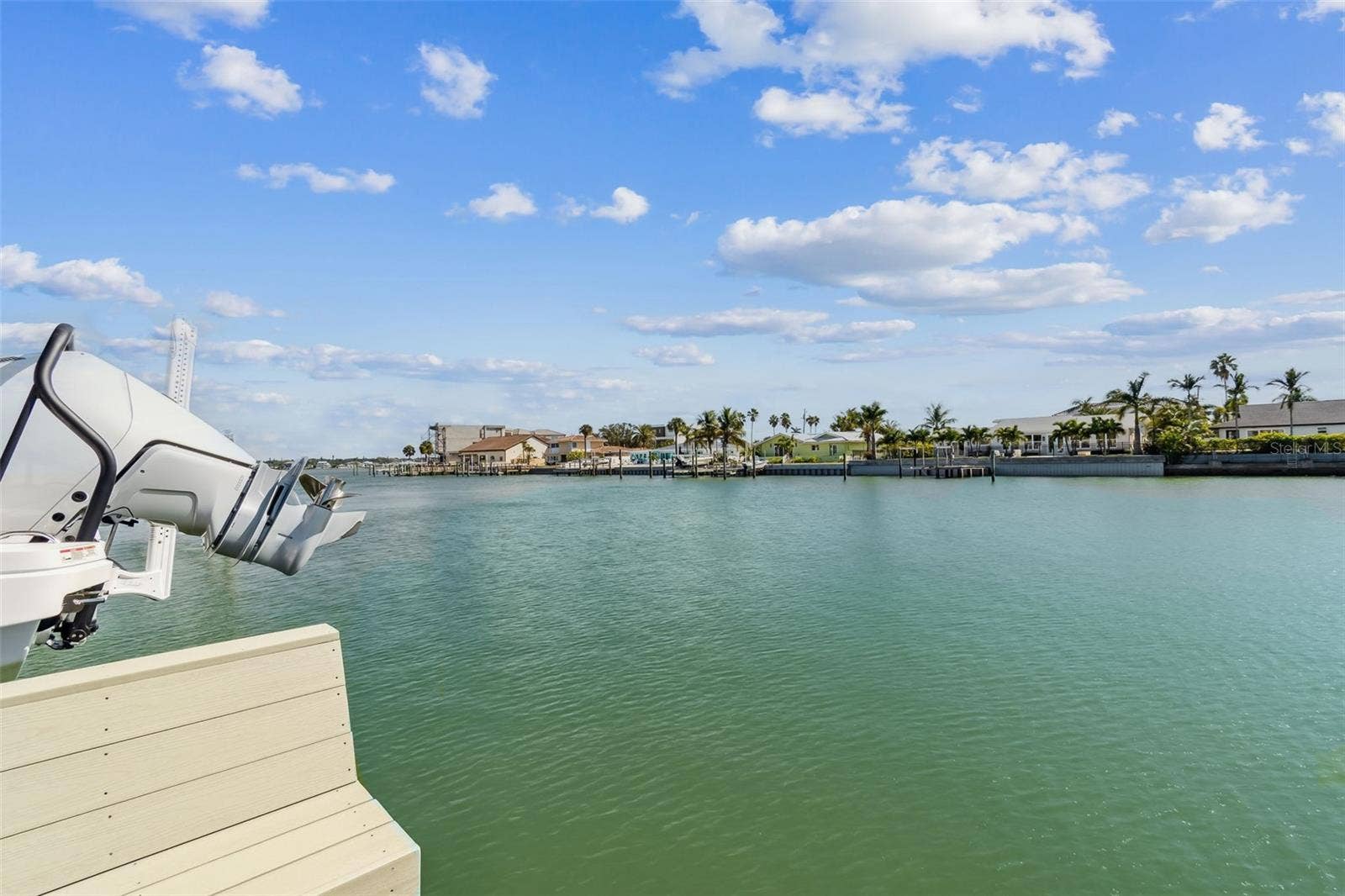 320 BELLE ISLE AVENUE, Belleair Beach, FL 33786