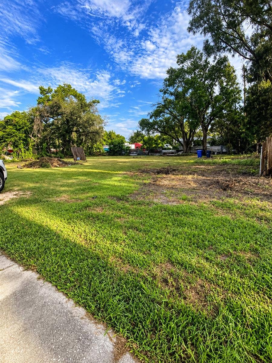 8515 NUNDY AVENUE, Gibsonton, FL 33534