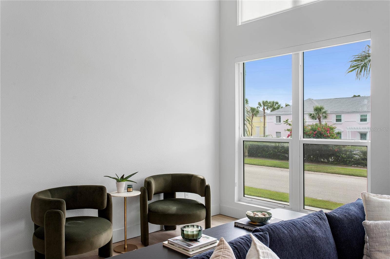3826 POMPANO DRIVE SE, St Petersburg, FL 33705 3826 POMPANO DRIVE SE, St Petersburg, FL 33705