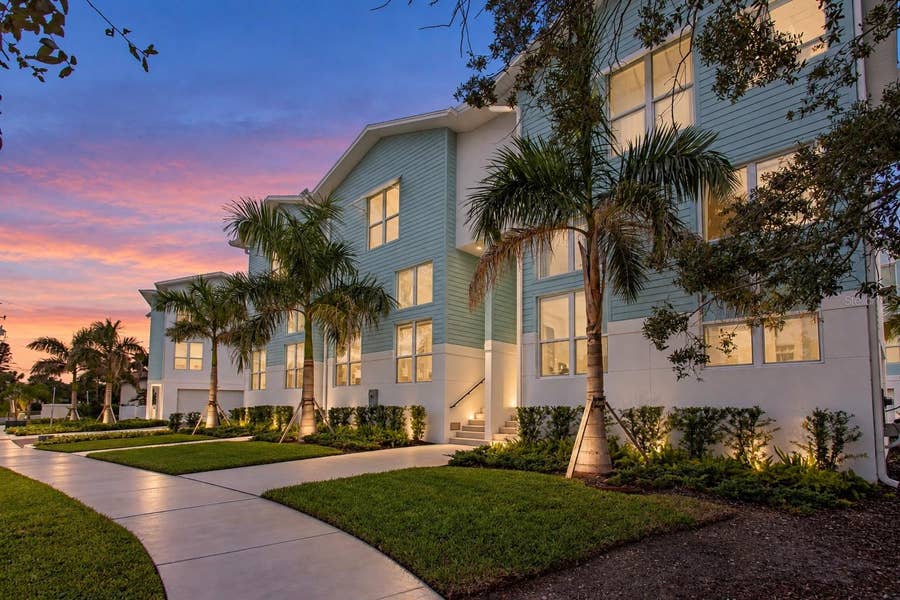 Property photo for 3826 POMPANO DRIVE SE, St Petersburg, FL
