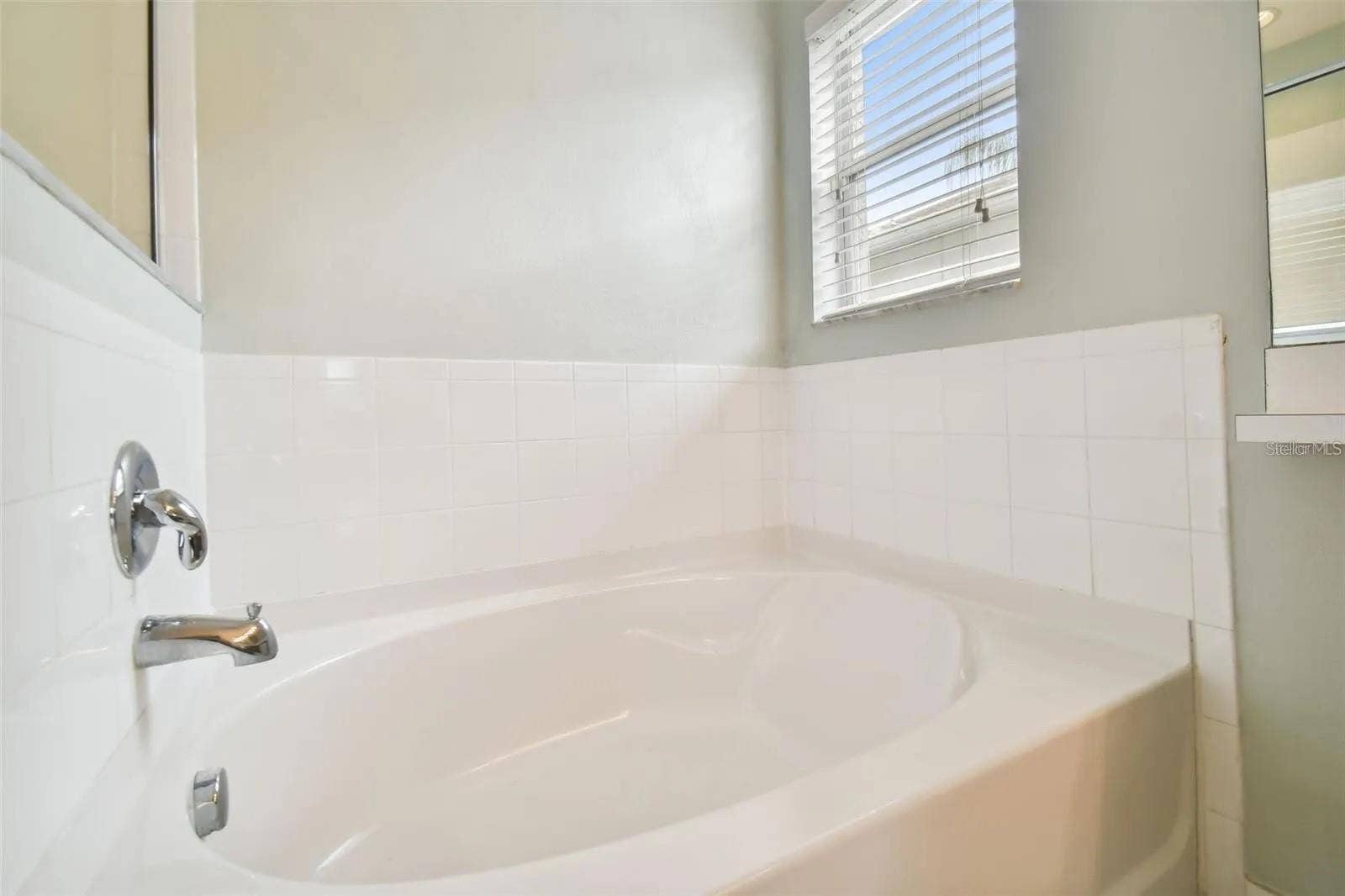 7332 NEWHALL PASS LANE, Wesley Chapel, FL 33545