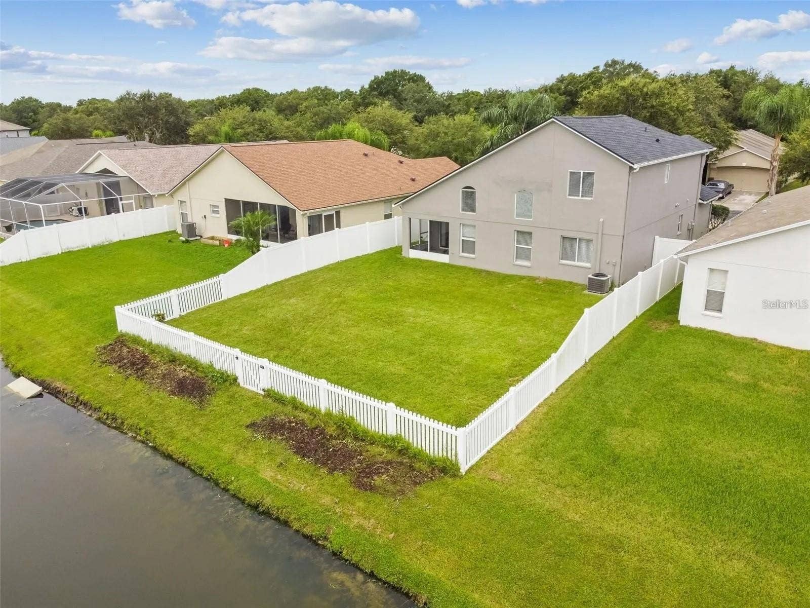 7332 NEWHALL PASS LANE, Wesley Chapel, FL 33545
