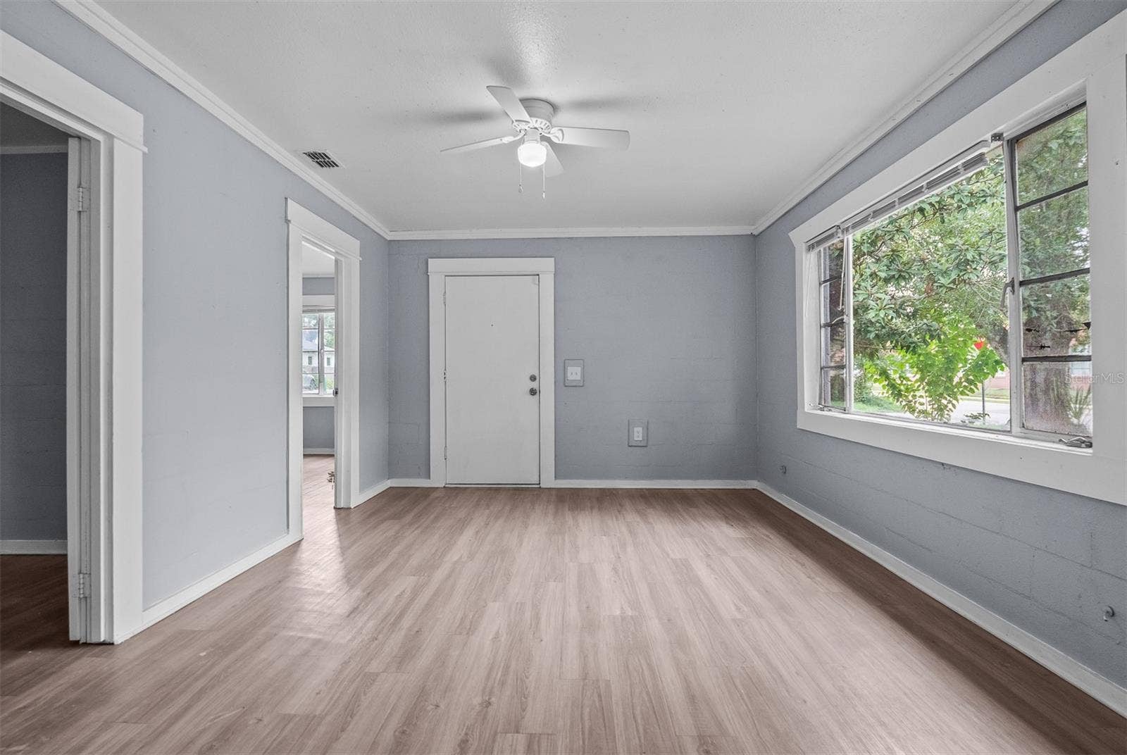 4009 N 27TH STREET, Tampa, FL 33610 4009 N 27TH STREET, Tampa, FL 33610