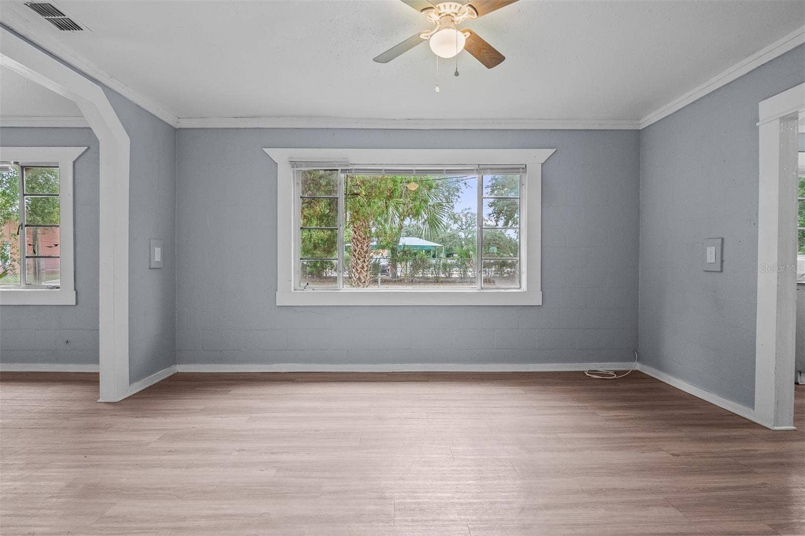 4009 N 27TH STREET, Tampa, FL 33610 4009 N 27TH STREET, Tampa, FL 33610