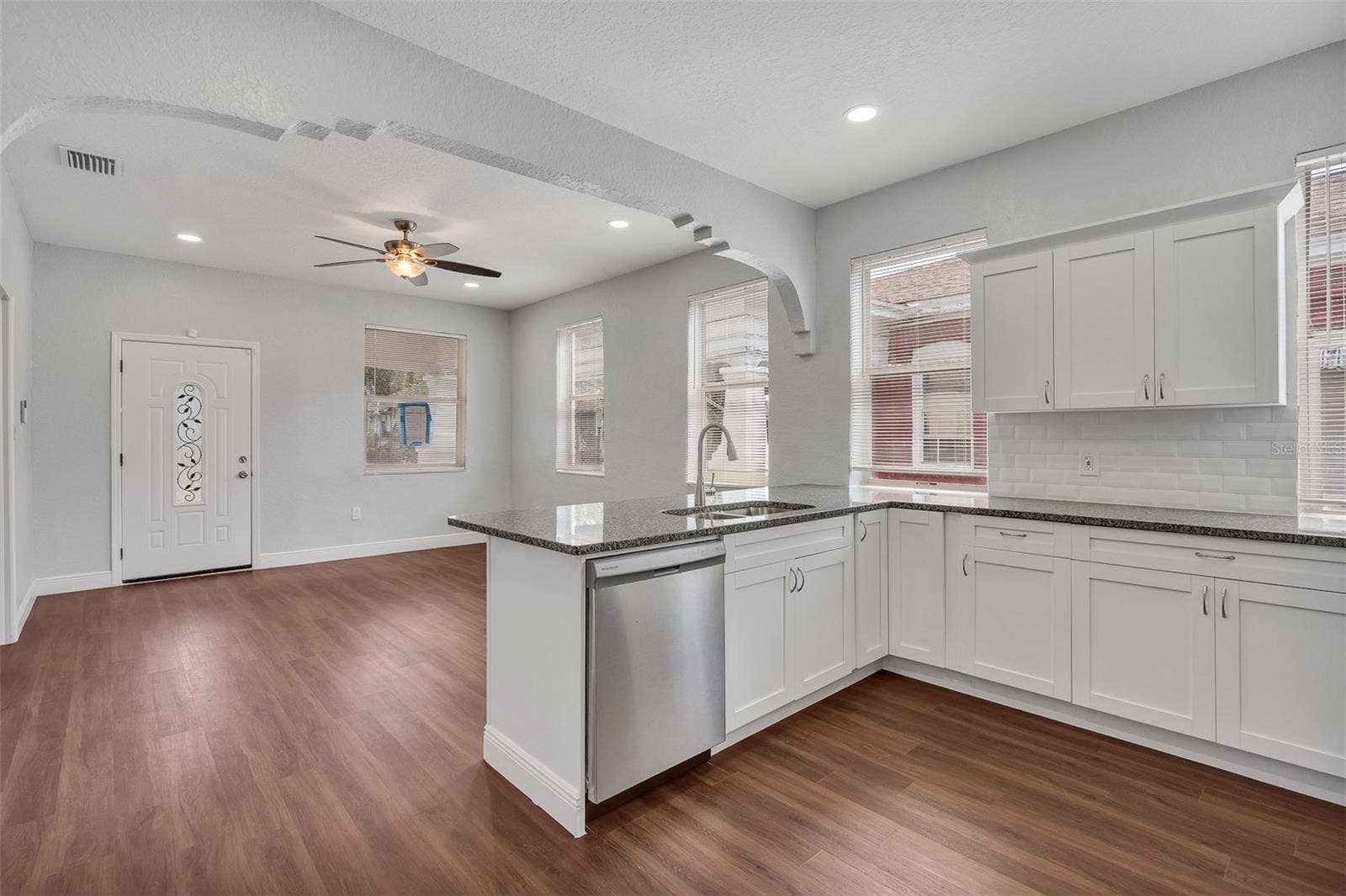 3106 N 17TH STREET, Tampa, FL 33605 3106 N 17TH STREET, Tampa, FL 33605