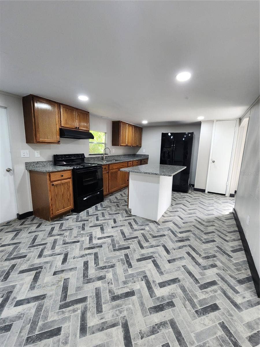 14851 DADE STREET, Dade City, FL 33523