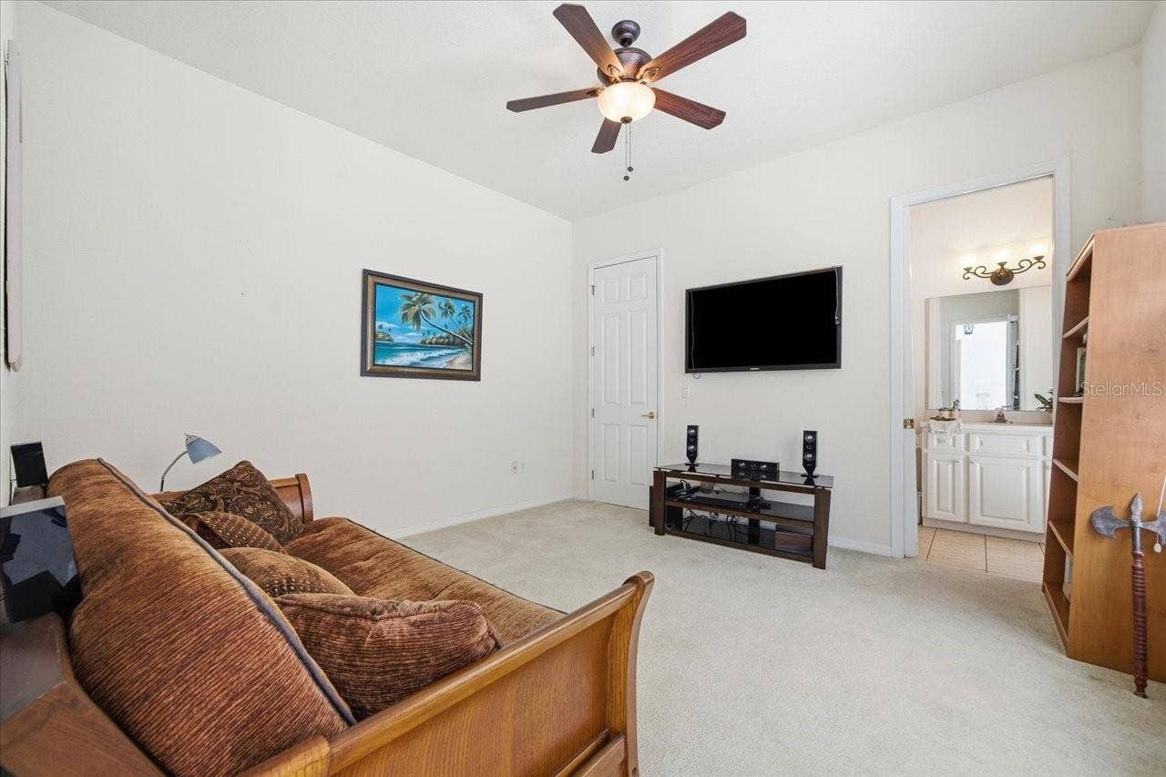12220 WOODLANDS CIRCLE, Dade City, FL 33525
