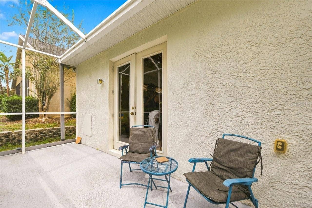 12220 WOODLANDS CIRCLE, Dade City, FL 33525