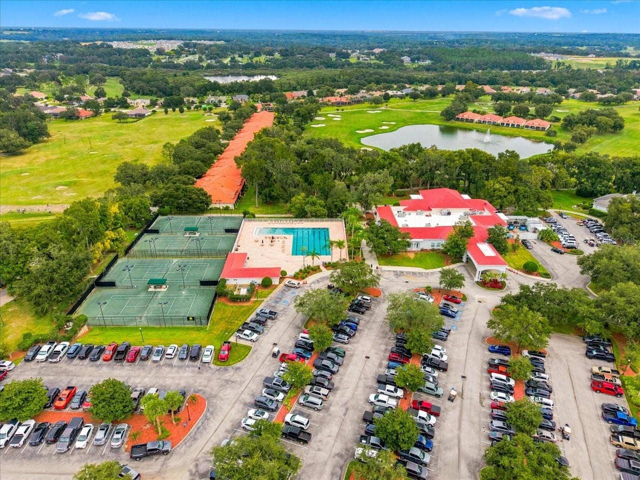 12220 WOODLANDS CIRCLE, Dade City, FL 33525
