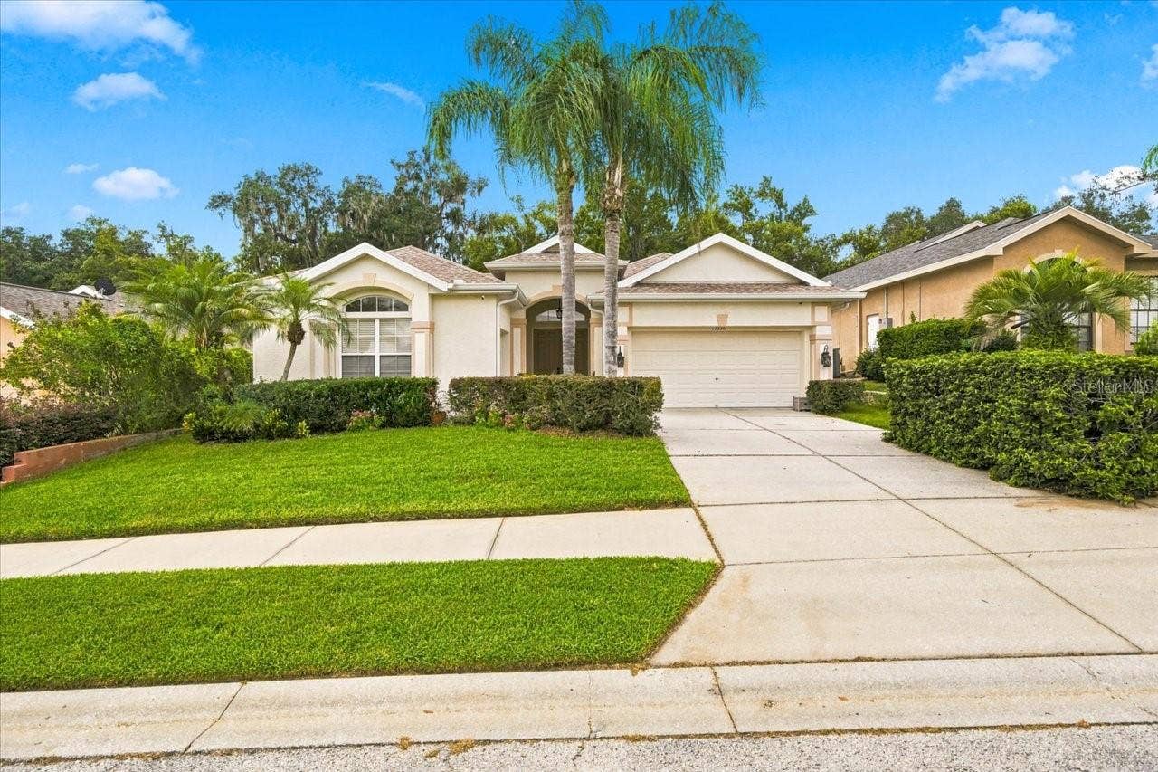 12220 WOODLANDS CIRCLE, Dade City, FL 33525