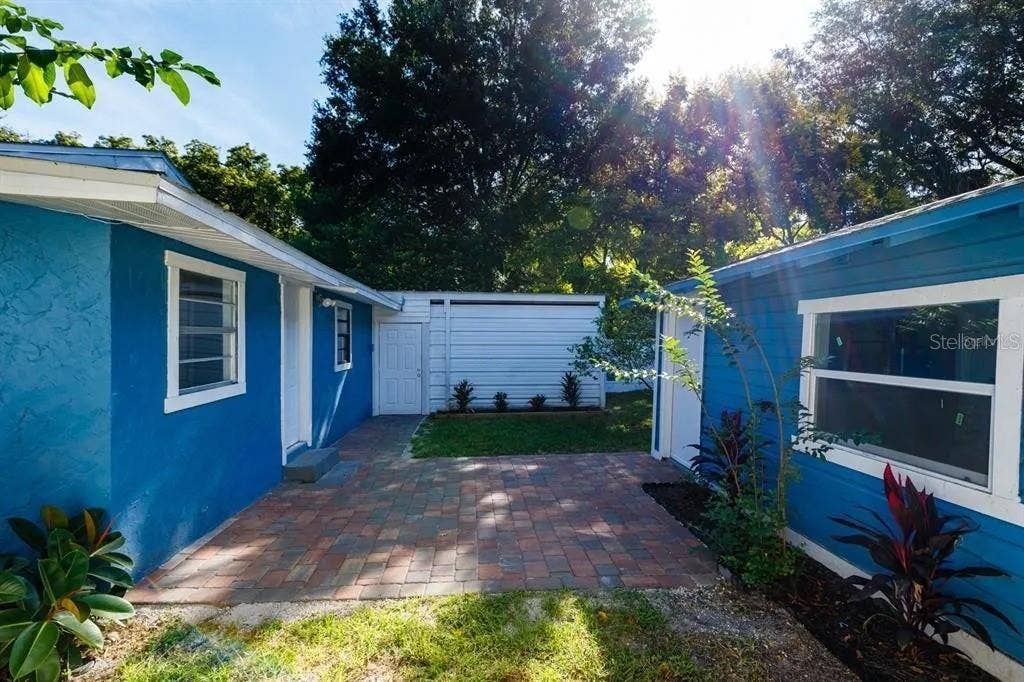 1201 E CAYUGA STREET, Tampa, FL 33603 1201 E CAYUGA STREET, Tampa, FL 33603