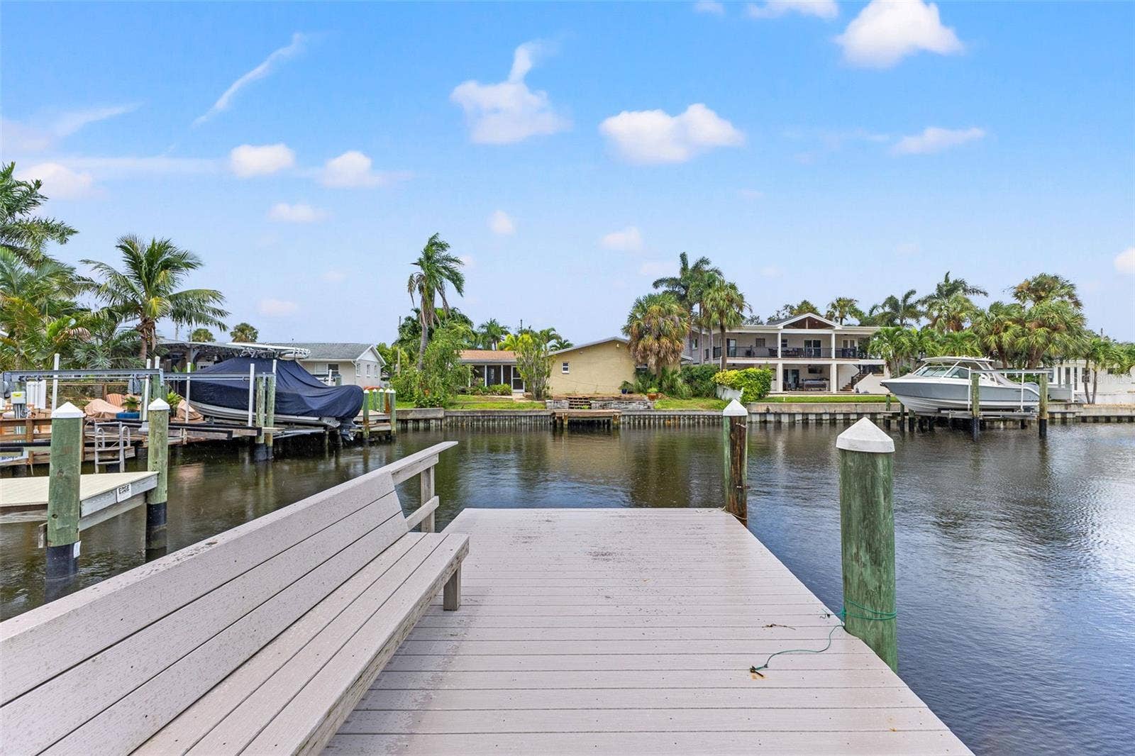 4000 14TH WAY NE, St Petersburg, FL 33703