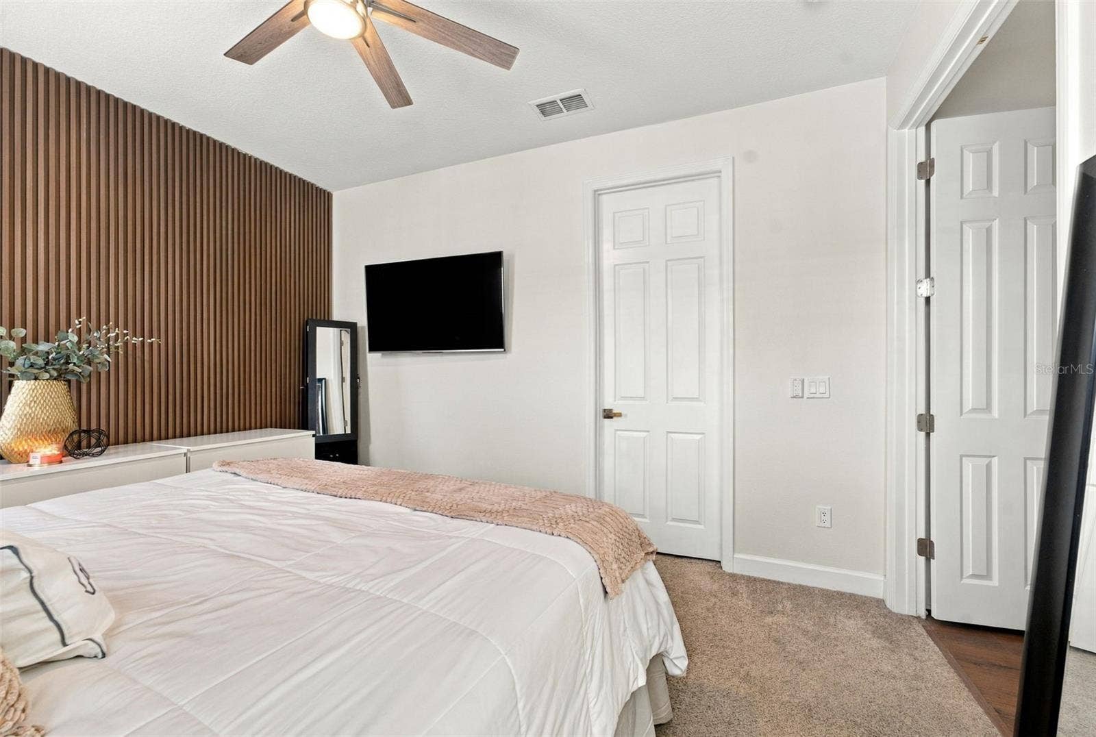 3111 W DE LEON STREET, #9, Tampa, FL 33609