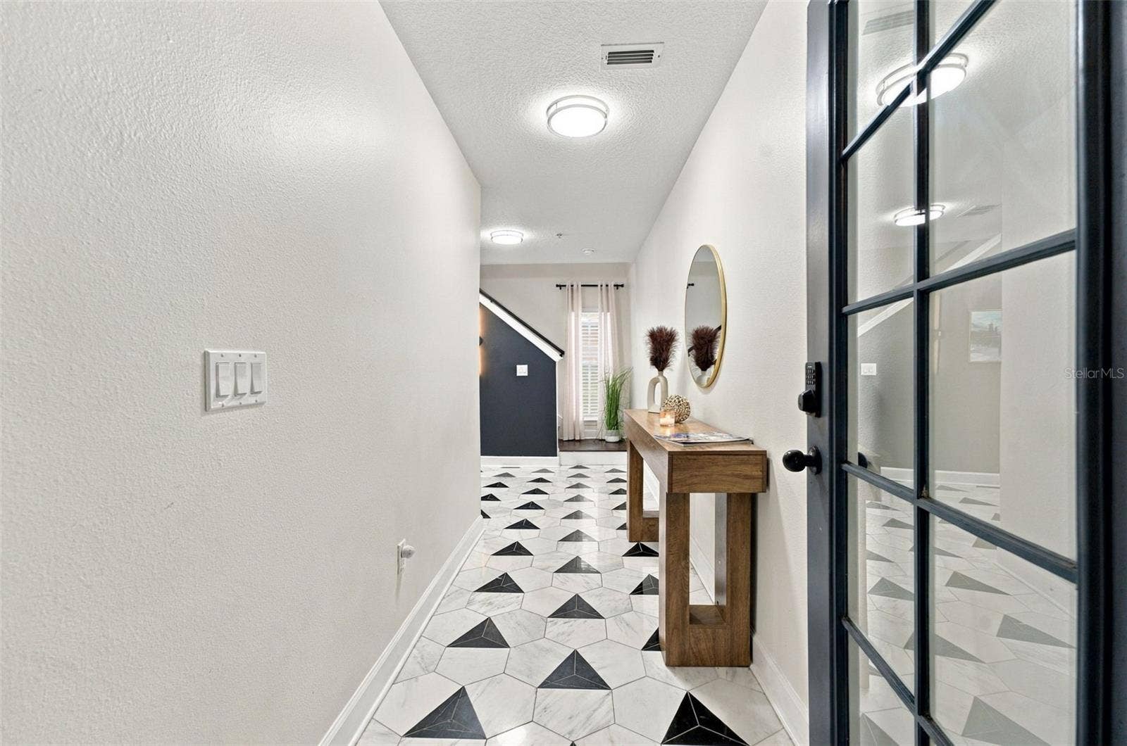 3111 W DE LEON STREET, #9, Tampa, FL 33609