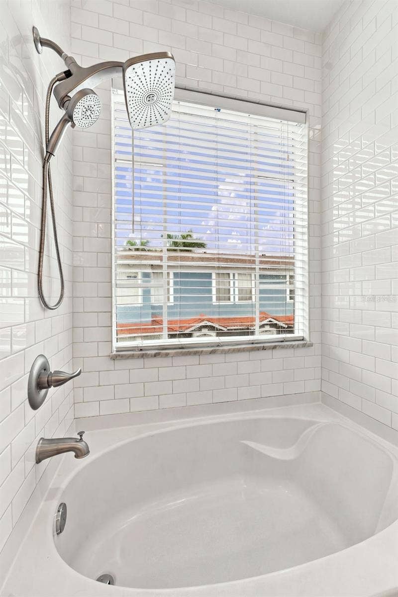 3111 W DE LEON STREET, #9, Tampa, FL 33609
