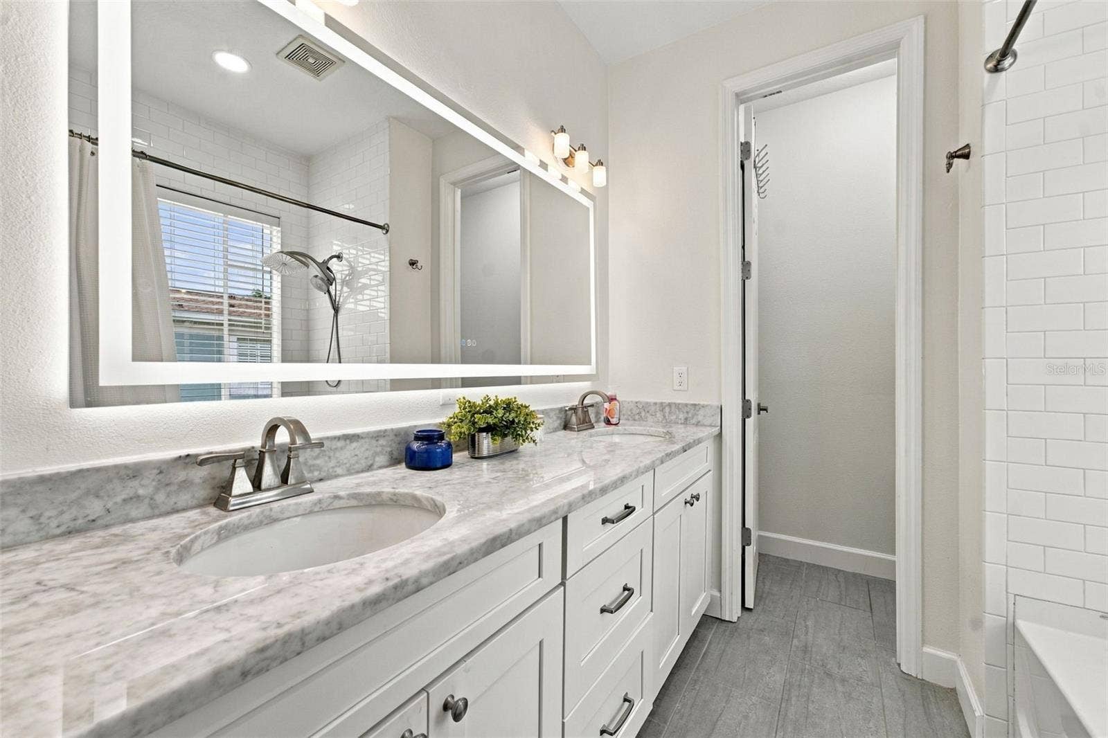 3111 W DE LEON STREET, #9, Tampa, FL 33609