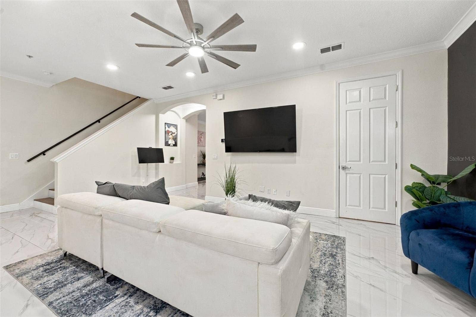 3111 W DE LEON STREET, #9, Tampa, FL 33609