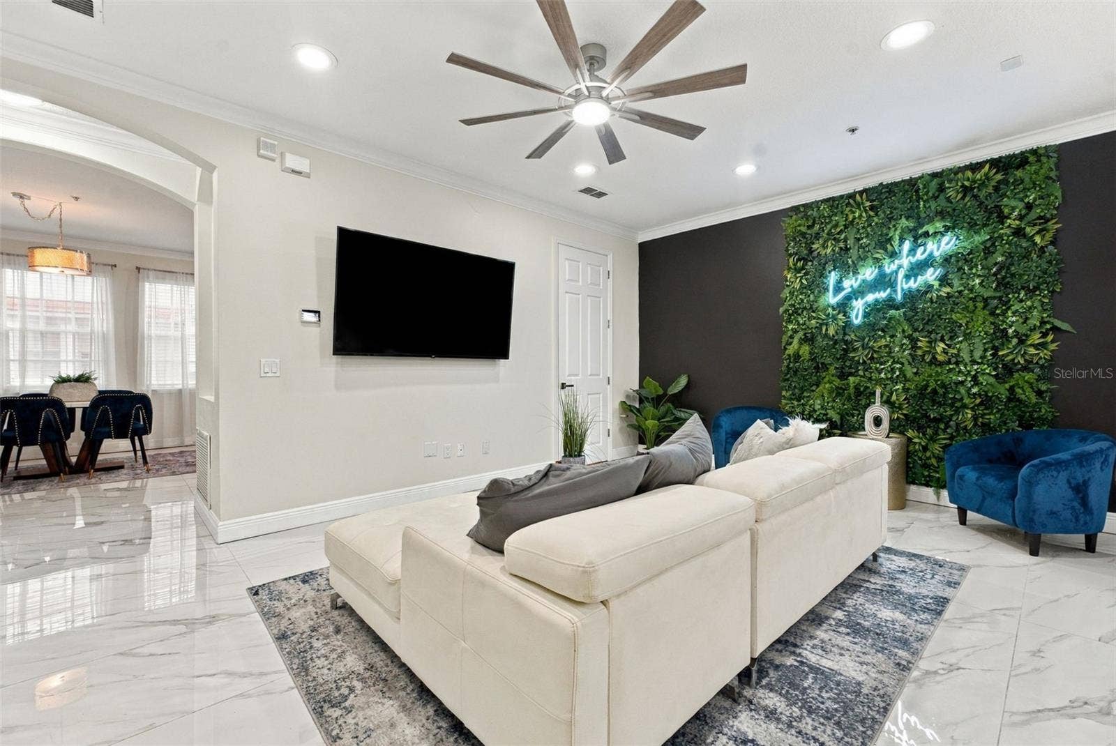 3111 W DE LEON STREET, #9, Tampa, FL 33609