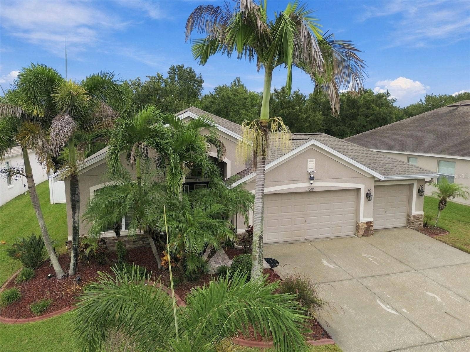 11009 ROCKLEDGE VIEW DR, Riverview, FL 33579 11009 ROCKLEDGE VIEW DR, Riverview, FL 33579