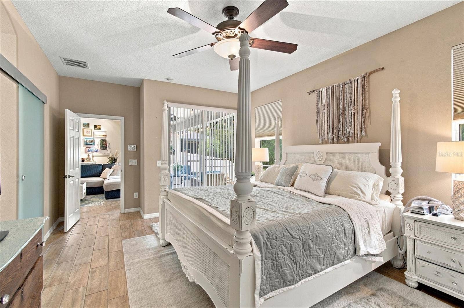 11009 ROCKLEDGE VIEW DR, Riverview, FL 33579 11009 ROCKLEDGE VIEW DR, Riverview, FL 33579