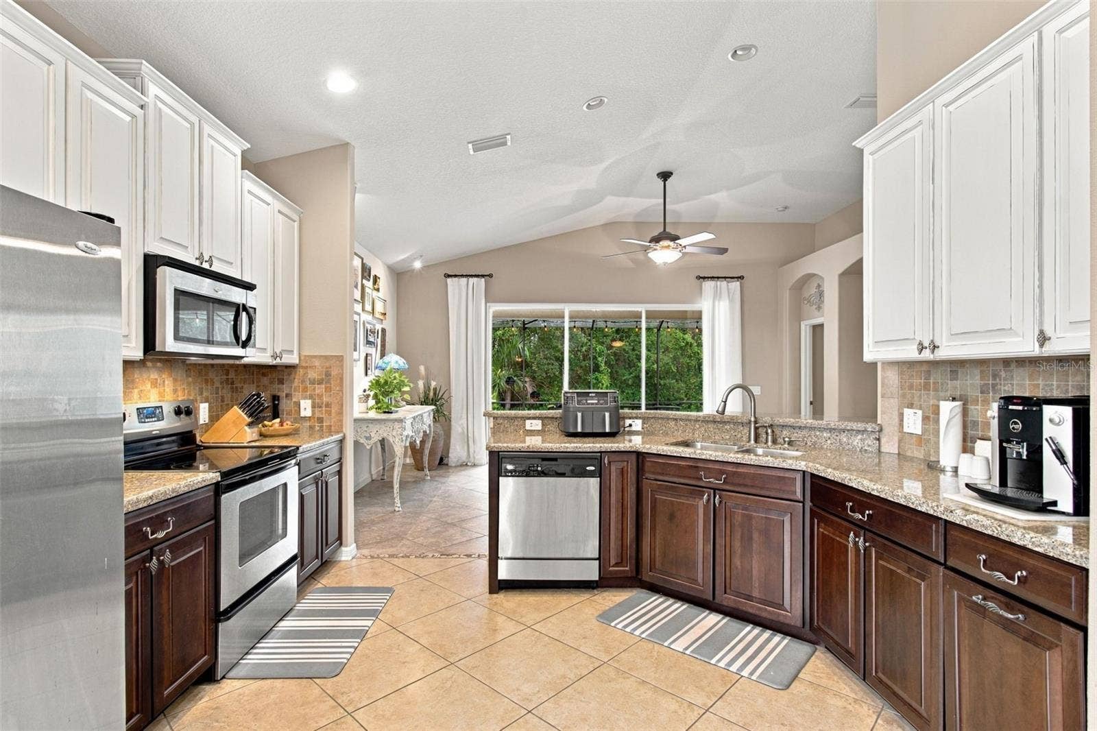 11009 ROCKLEDGE VIEW DR, Riverview, FL 33579 11009 ROCKLEDGE VIEW DR, Riverview, FL 33579