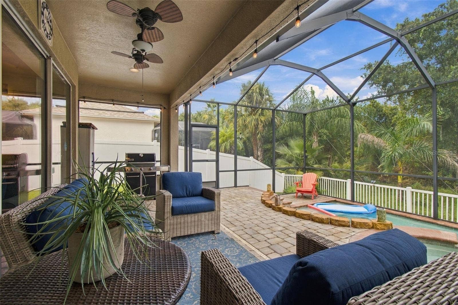 11009 ROCKLEDGE VIEW DR, Riverview, FL 33579 11009 ROCKLEDGE VIEW DR, Riverview, FL 33579