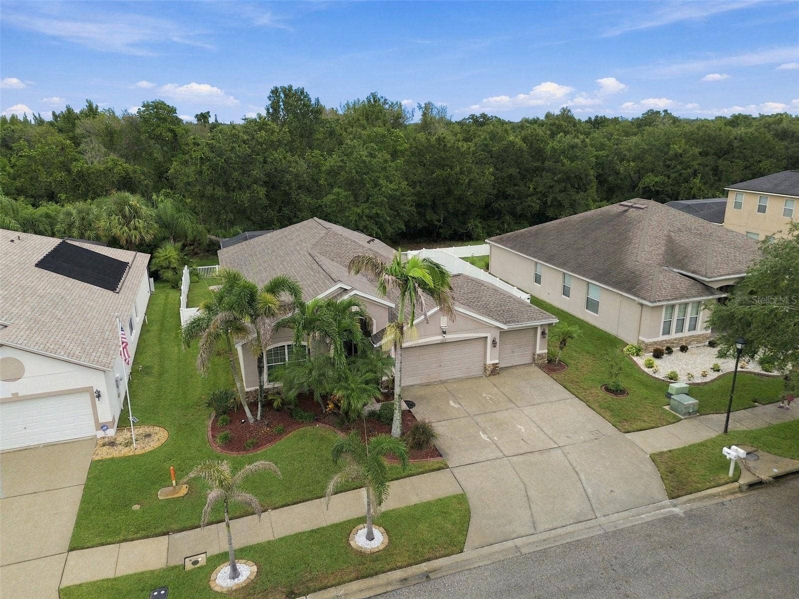 11009 ROCKLEDGE VIEW DR, Riverview, FL 33579 11009 ROCKLEDGE VIEW DR, Riverview, FL 33579