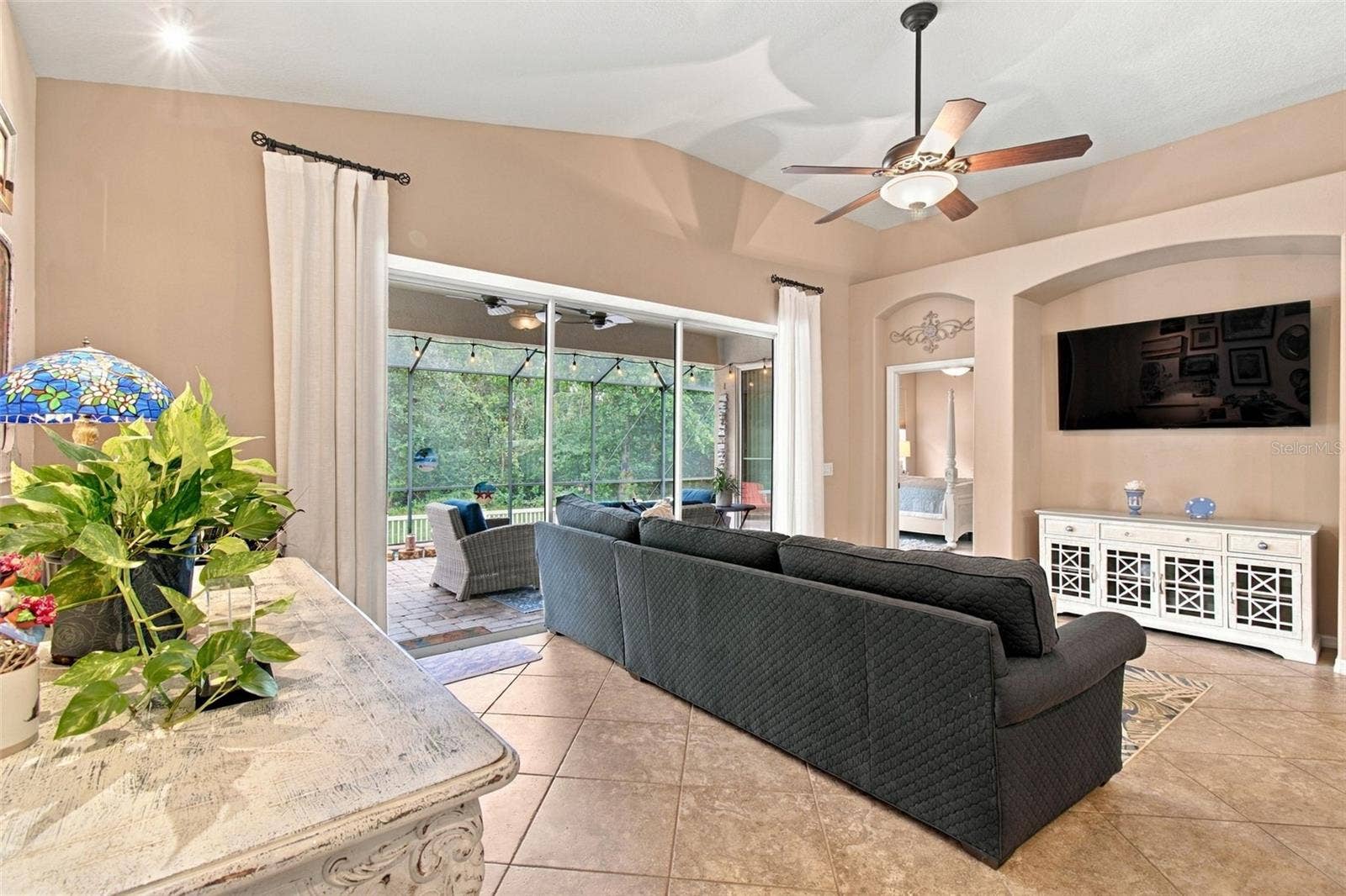 11009 ROCKLEDGE VIEW DR, Riverview, FL 33579 11009 ROCKLEDGE VIEW DR, Riverview, FL 33579