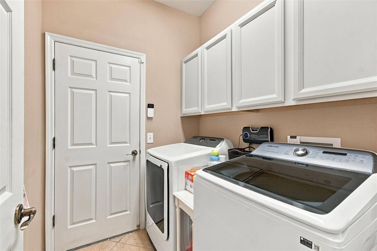 11009 ROCKLEDGE VIEW DR, Riverview, FL 33579 11009 ROCKLEDGE VIEW DR, Riverview, FL 33579