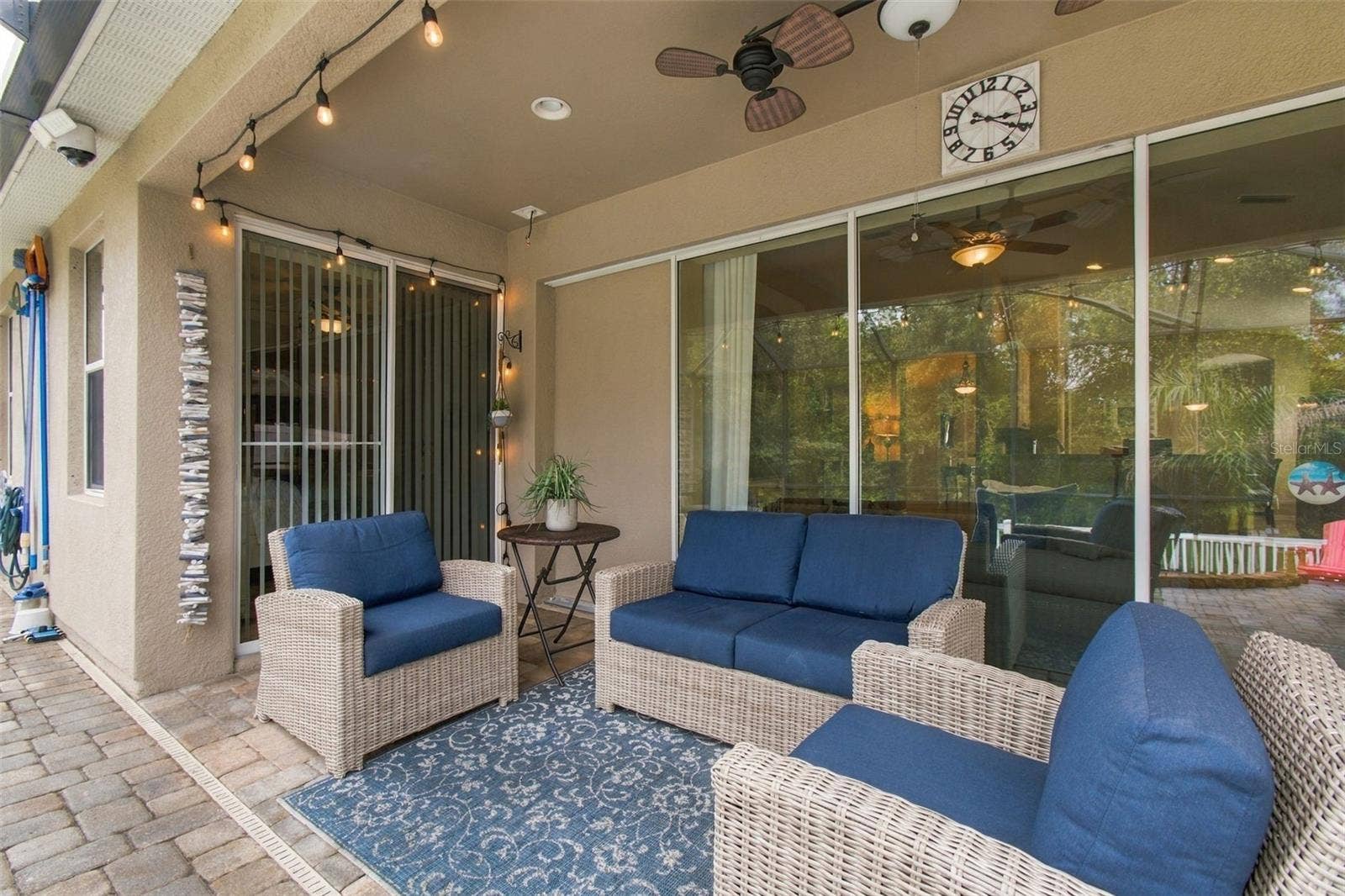11009 ROCKLEDGE VIEW DR, Riverview, FL 33579 11009 ROCKLEDGE VIEW DR, Riverview, FL 33579