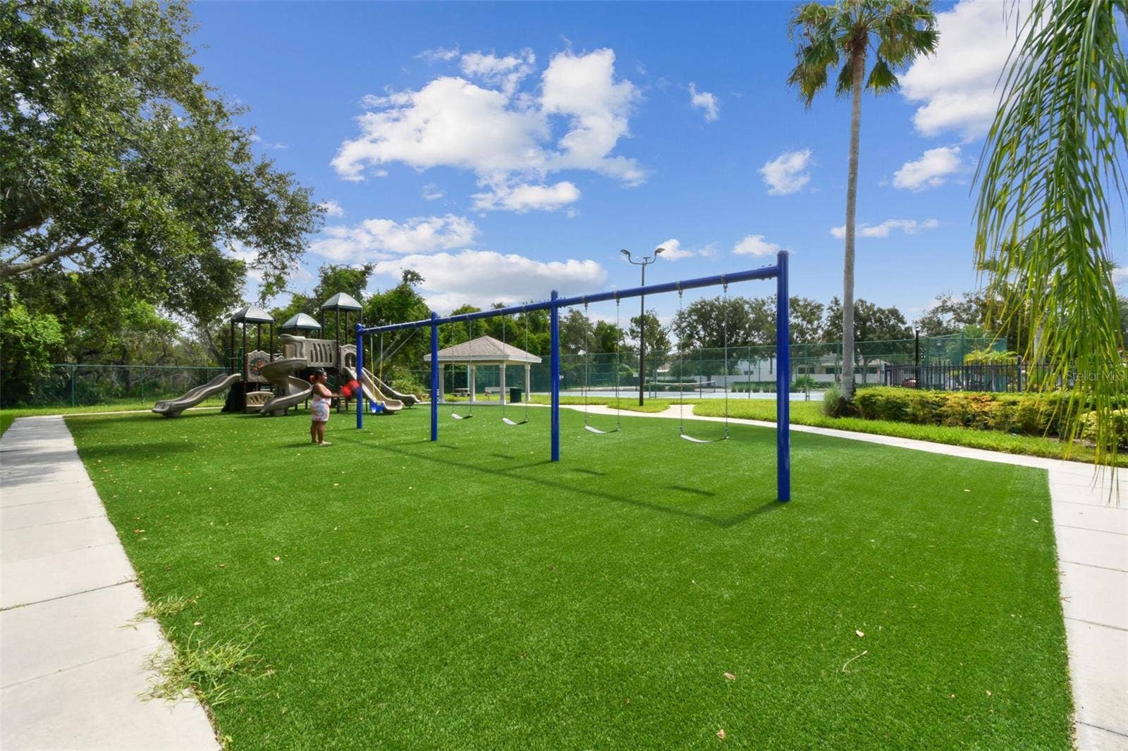 11009 ROCKLEDGE VIEW DR, Riverview, FL 33579 11009 ROCKLEDGE VIEW DR, Riverview, FL 33579