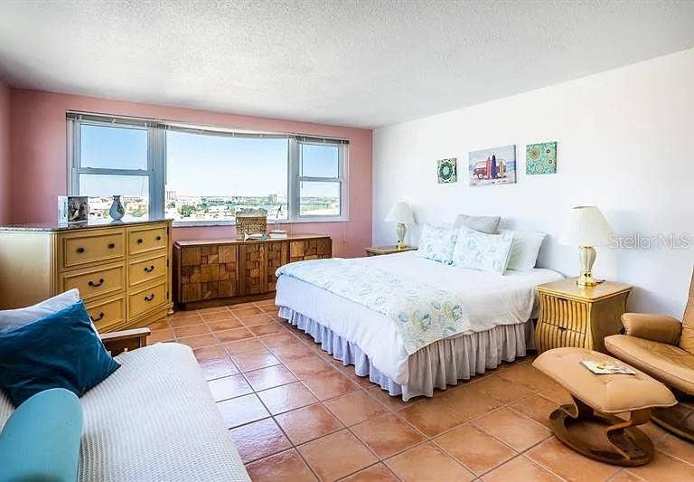 675 S GULFVIEW BOULEVARD, #805, Clearwater, FL 33767