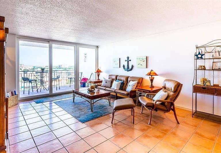 675 S GULFVIEW BOULEVARD, #805, Clearwater, FL 33767