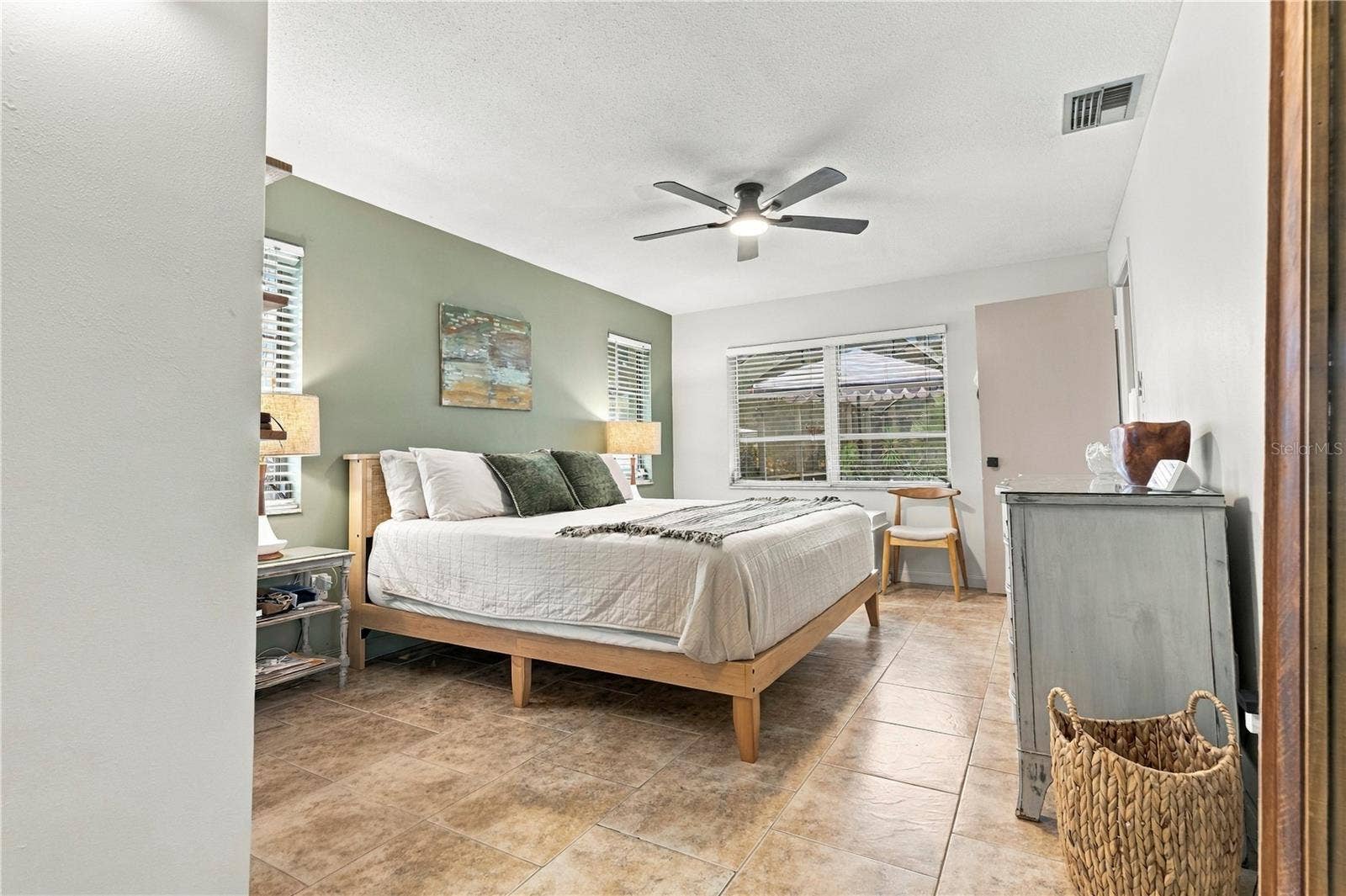 10211 139TH STREET, Largo, FL 33774 Primary bedroom