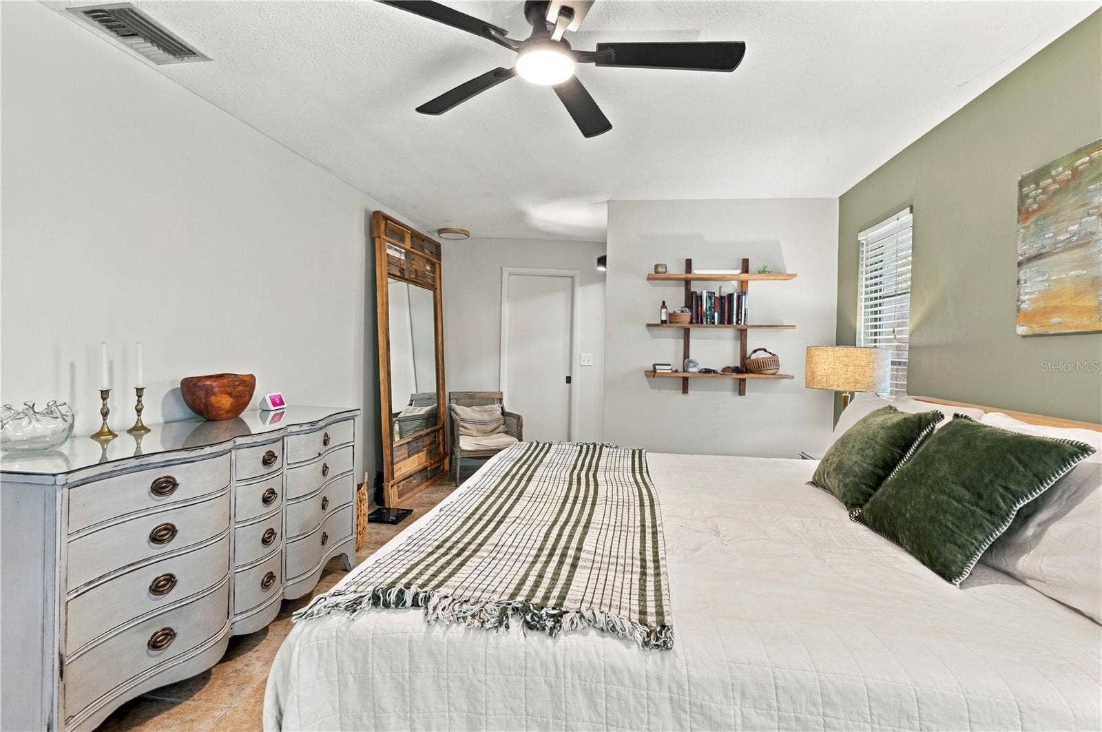 10211 139TH STREET, Largo, FL 33774 Primary bedroom