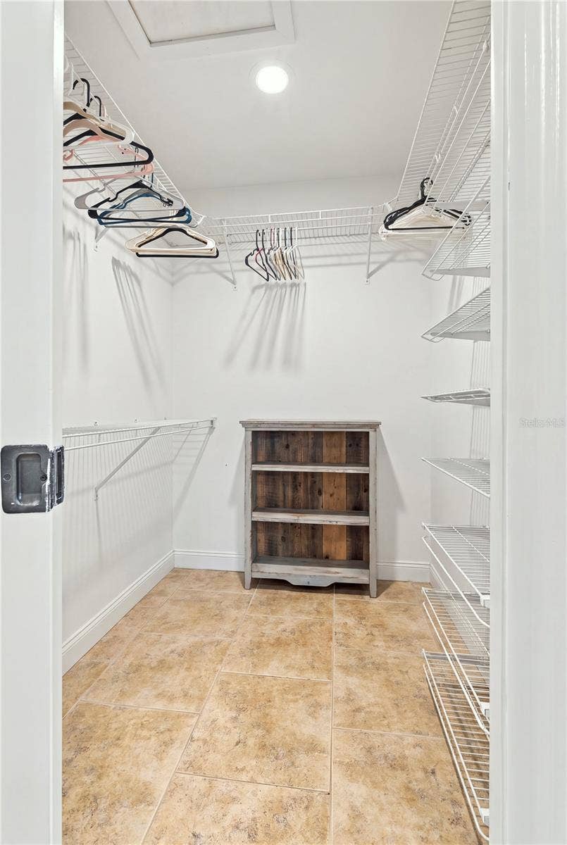 10211 139TH STREET, Largo, FL 33774 Primary Closet