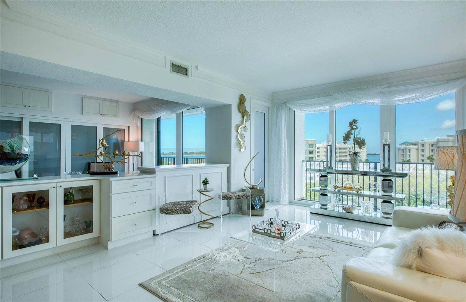 8 BELLEVIEW BOULEVARD, #702, Belleair, FL 33756