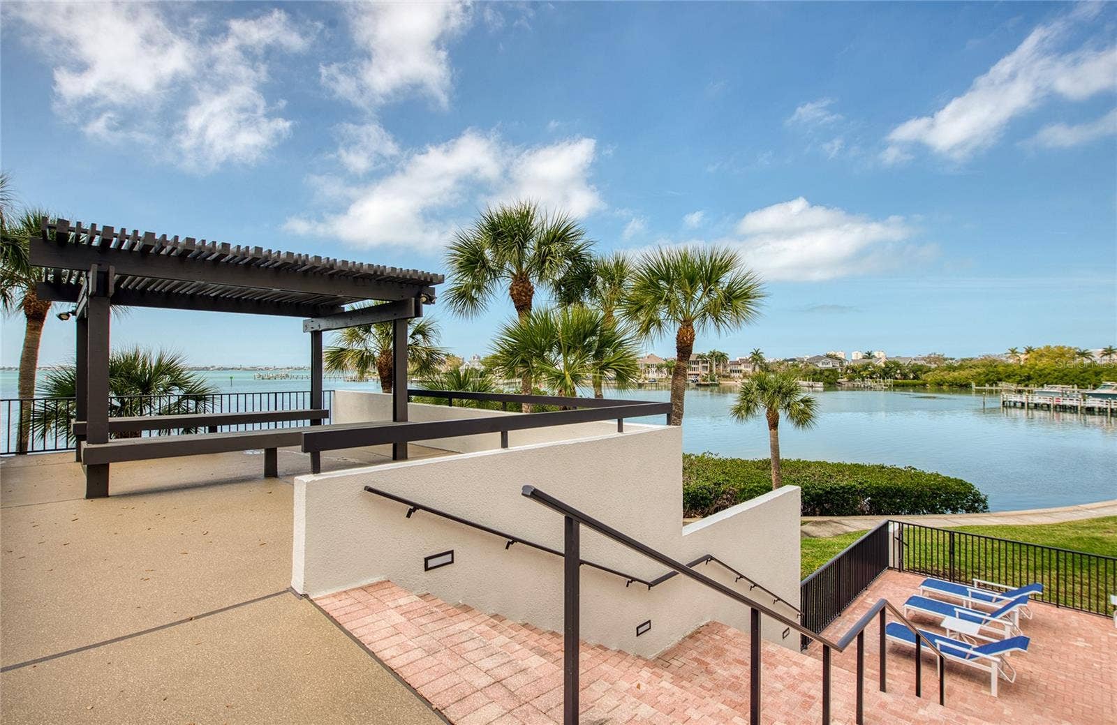 8 BELLEVIEW BOULEVARD, #702, Belleair, FL 33756