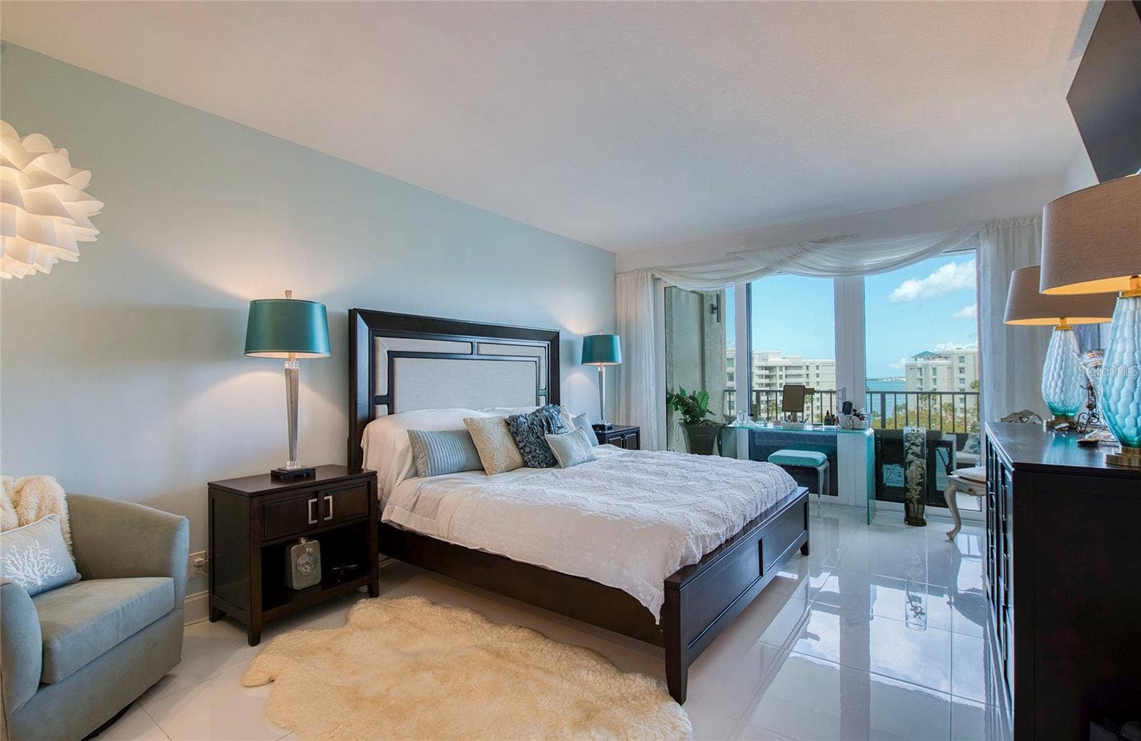 8 BELLEVIEW BOULEVARD, #702, Belleair, FL 33756